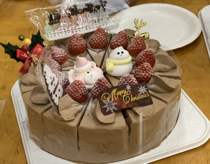19年最後の稽古納めの会で クリスマスケーキと素敵なヴィオラの演奏会 少林寺拳法 金沢東道院拳友会
